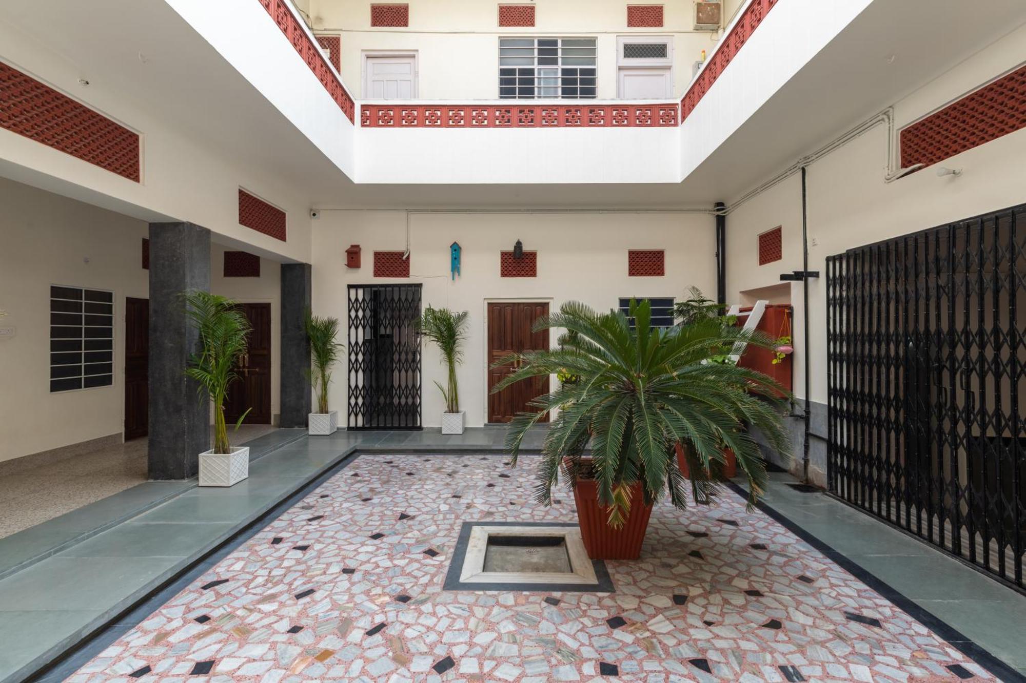 Heart Of The City Homestay By Rashmi ชัยปุระ ภายนอก รูปภาพ