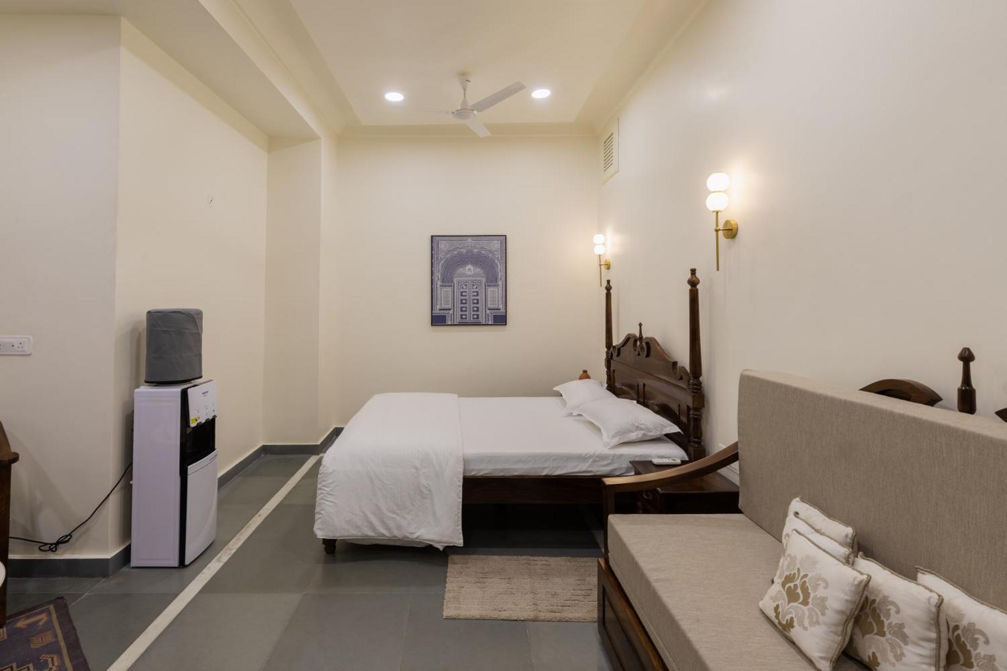 Heart Of The City Homestay By Rashmi ชัยปุระ ภายนอก รูปภาพ