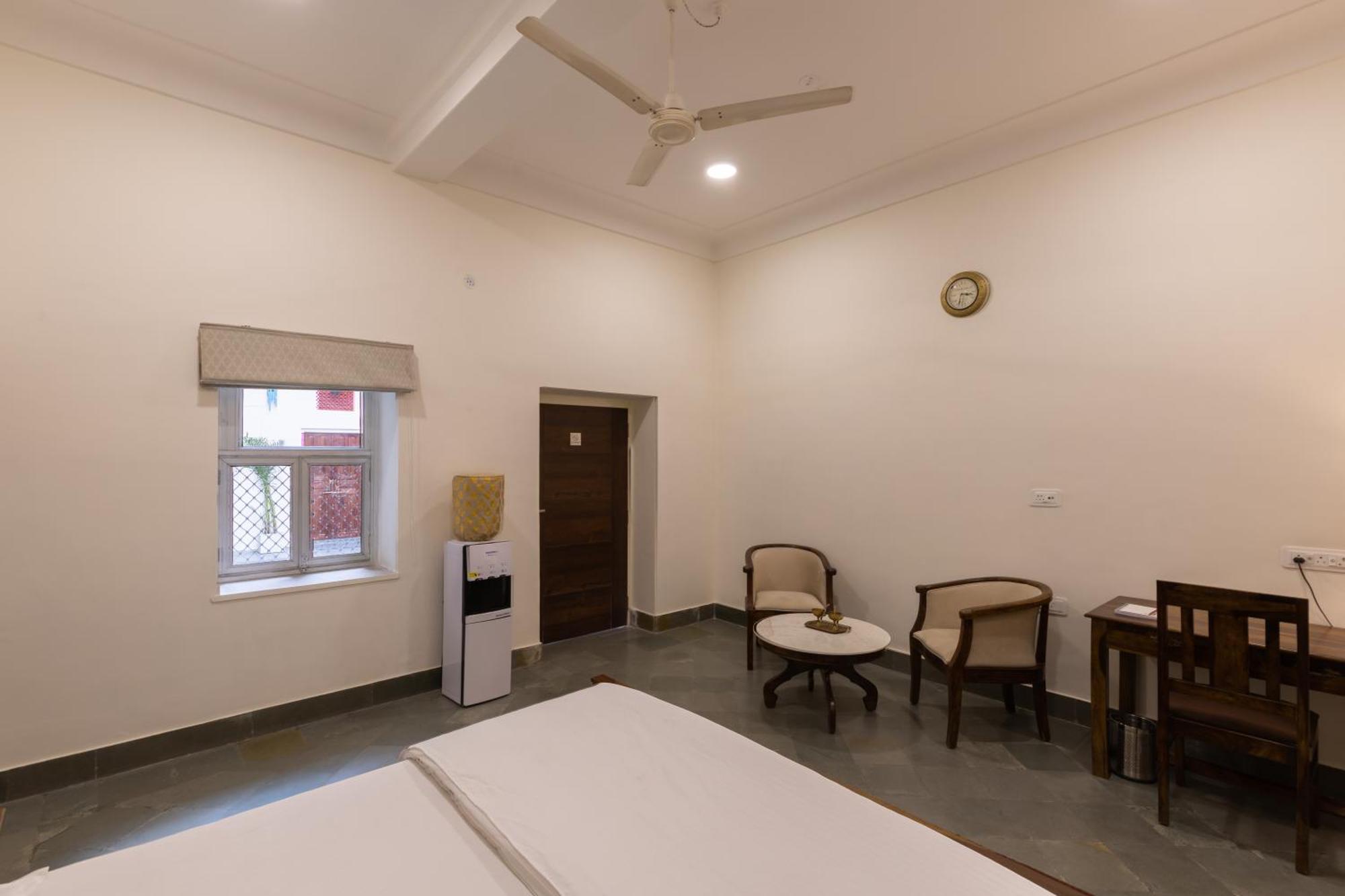 Heart Of The City Homestay By Rashmi ชัยปุระ ภายนอก รูปภาพ